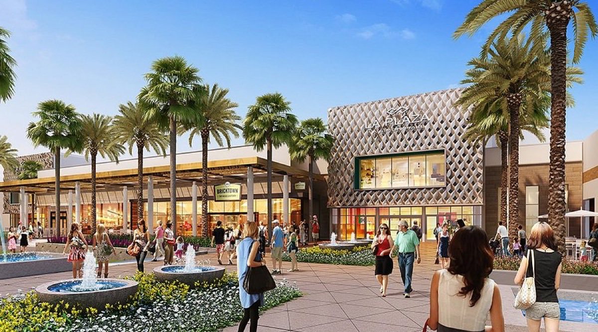 Shopping and dining in McAllen, Texas